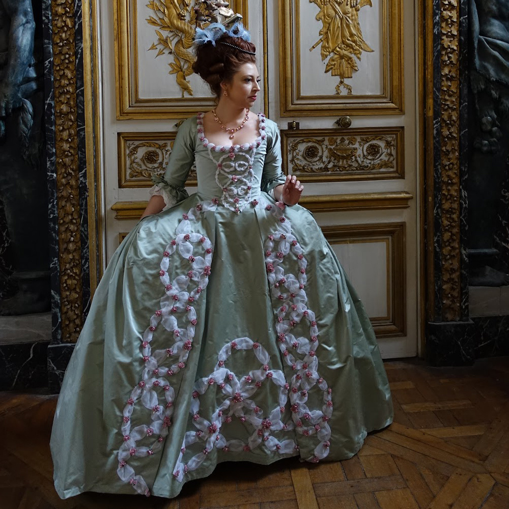 Evening Gown - Французское платье в стиле рококо, костюм